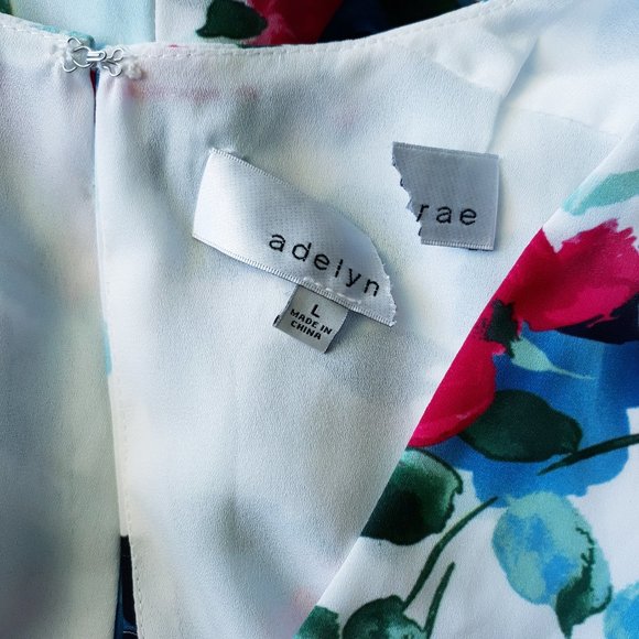 Adelyn Rae White Floral Maxi Dress Flutter Sleeves - Picture 11 of 13